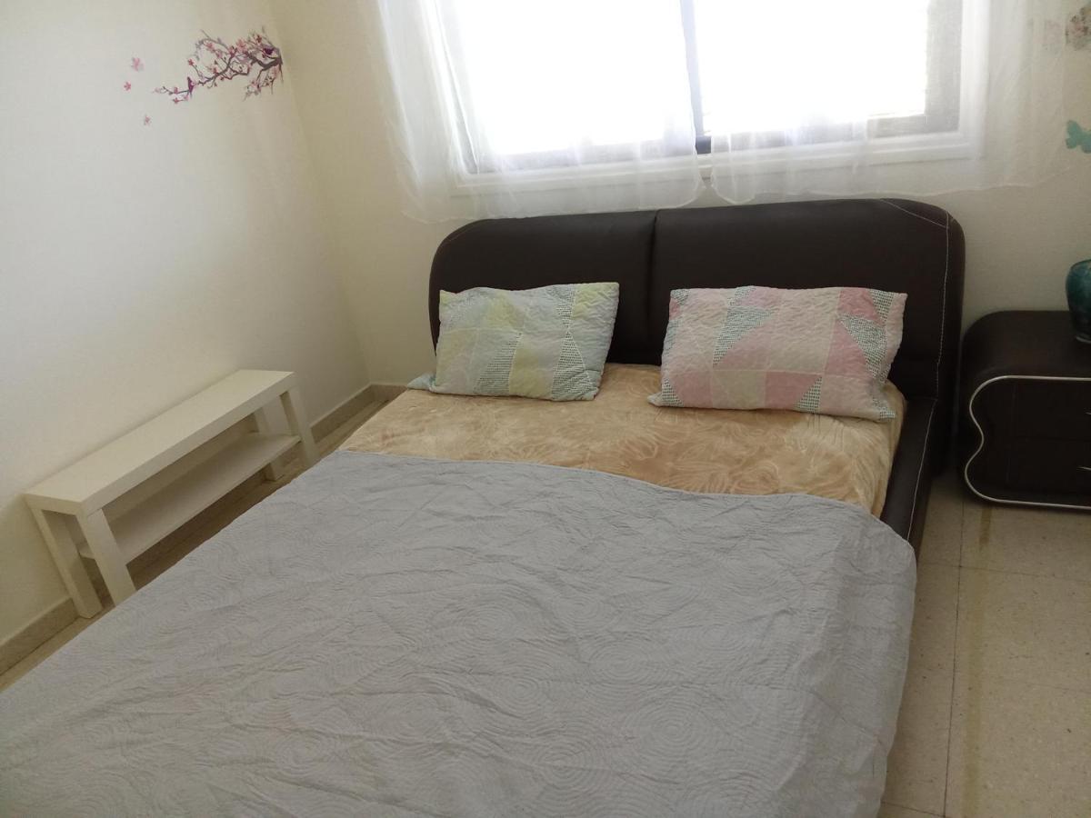 2 Bedroom Apartment In Makenzi Larnaca Exteriör bild
