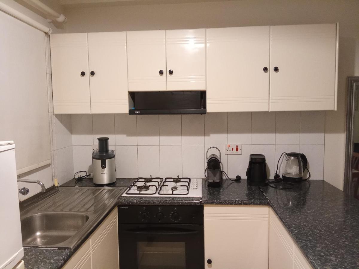 2 Bedroom Apartment In Makenzi Larnaca Exteriör bild